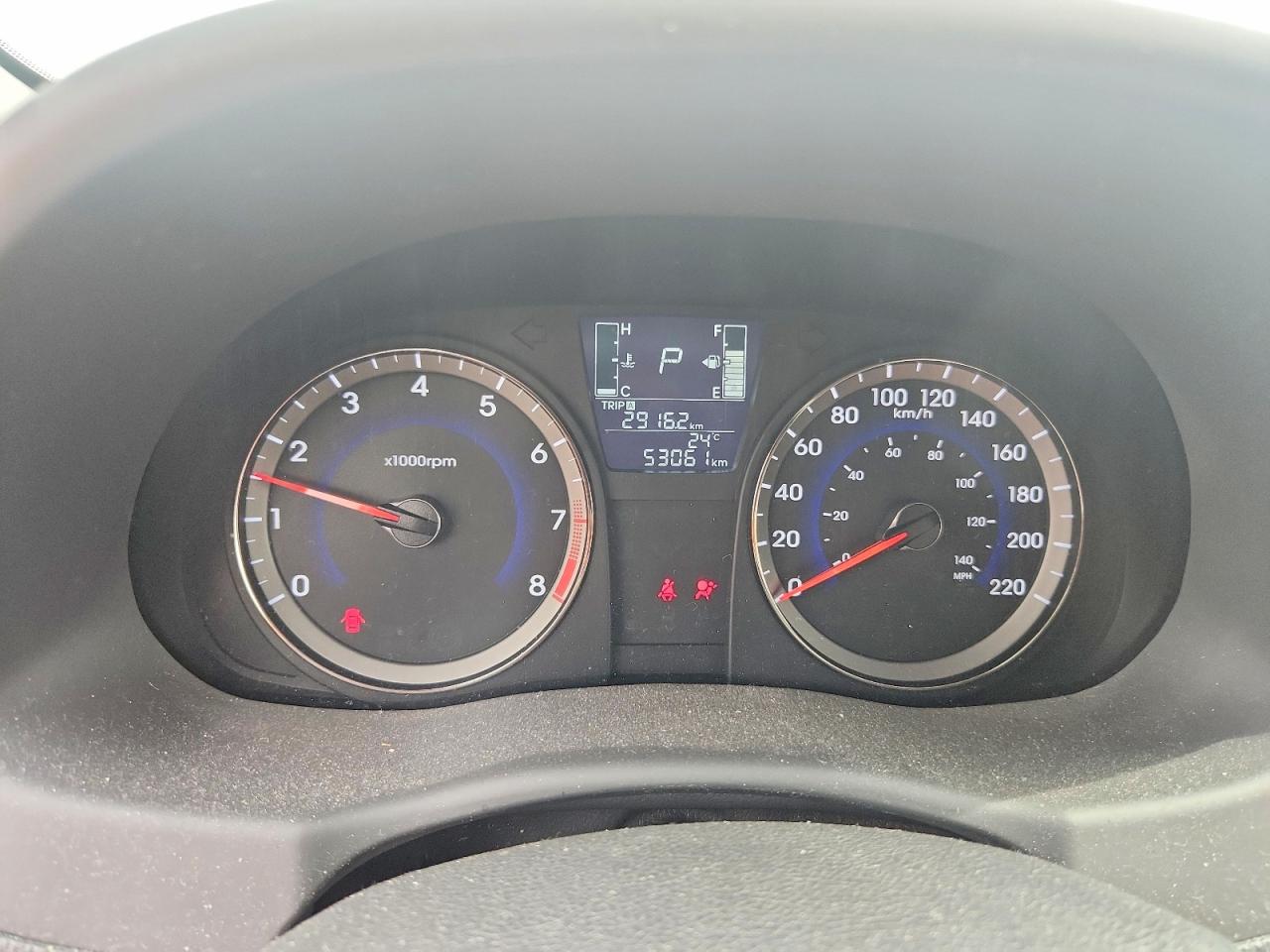 2016 HYUNDAI ACCENT SE photo 25