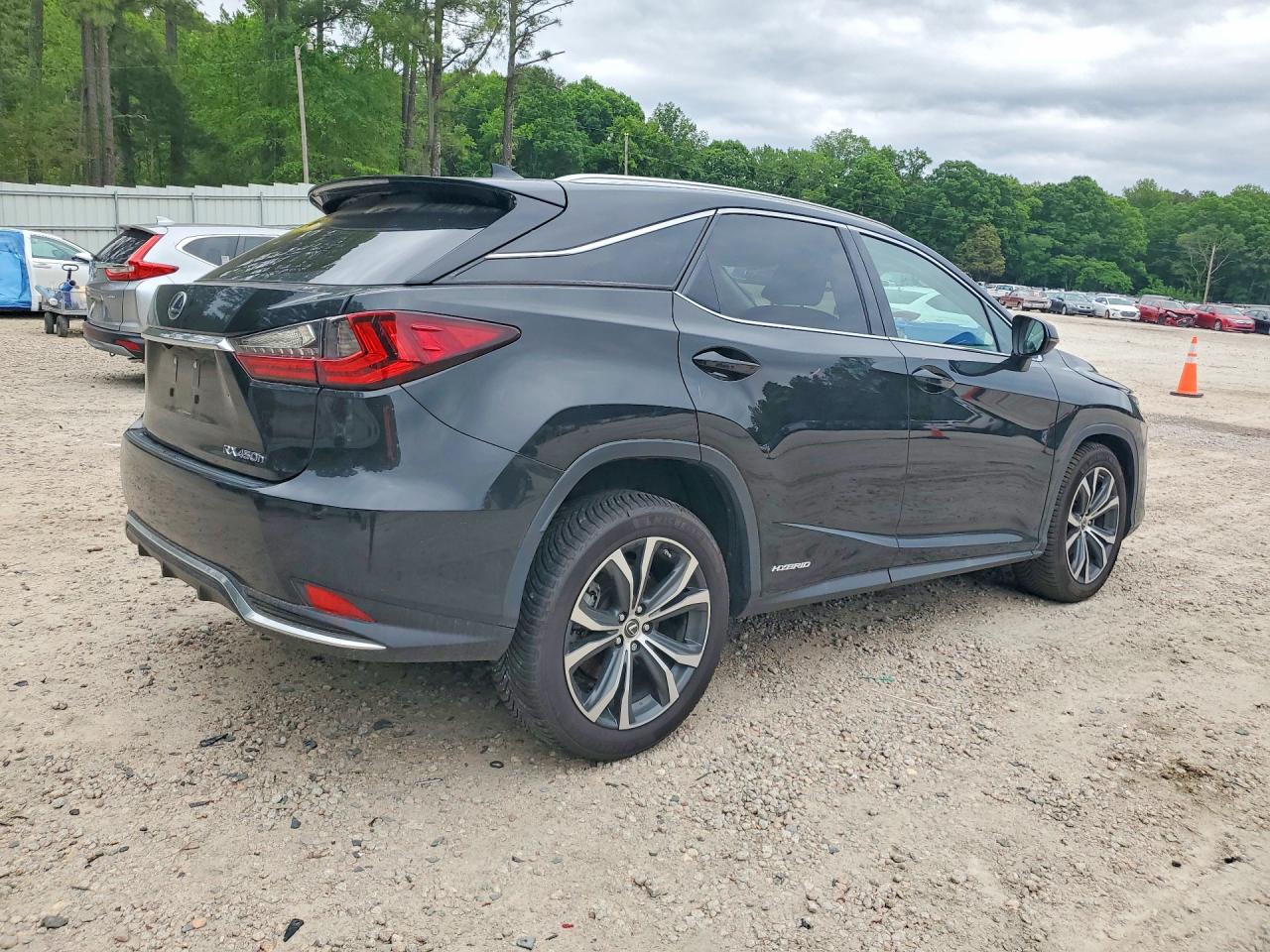 2022 LEXUS RX 450H photo 5