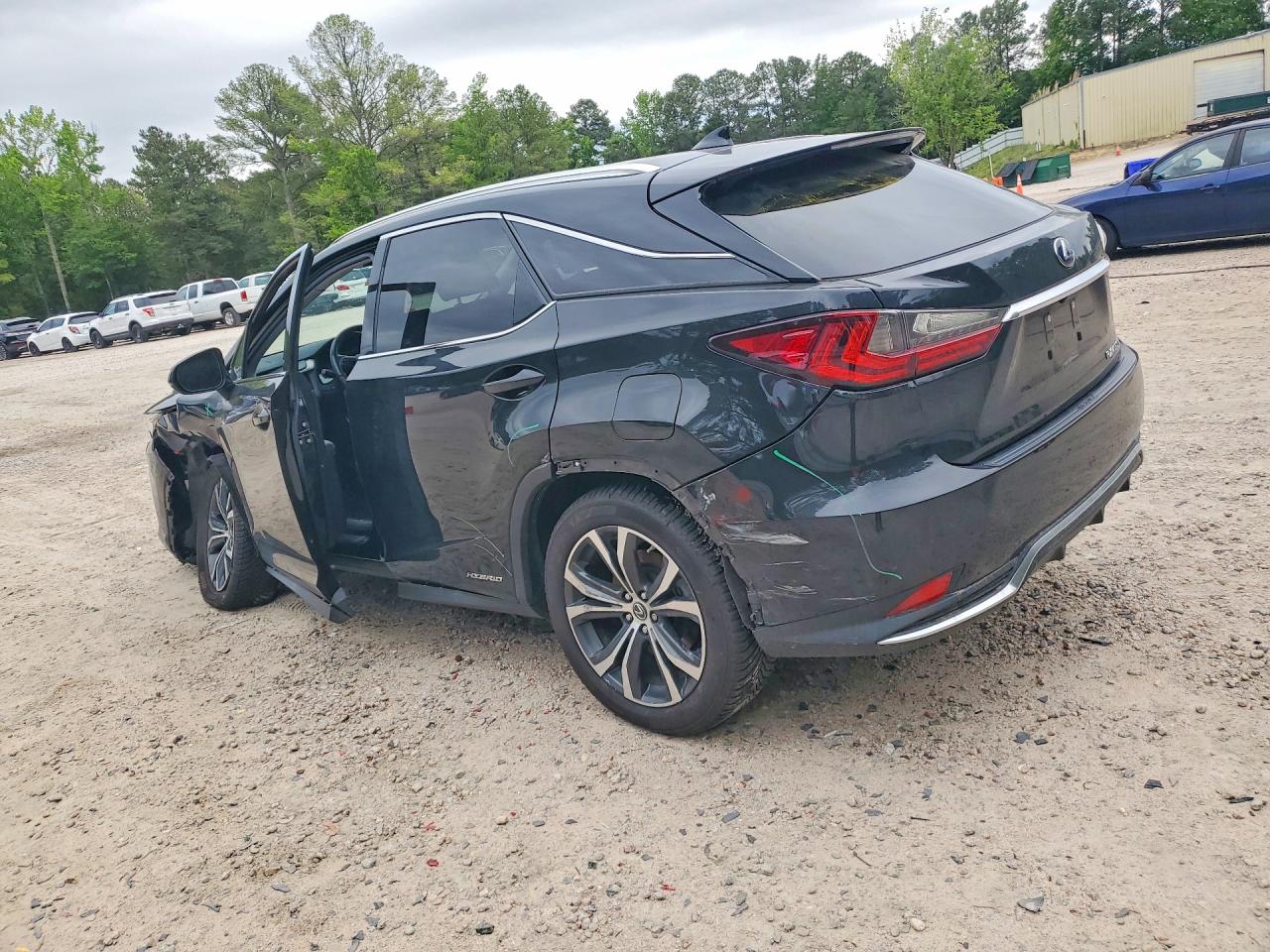2022 LEXUS RX 450H photo 3