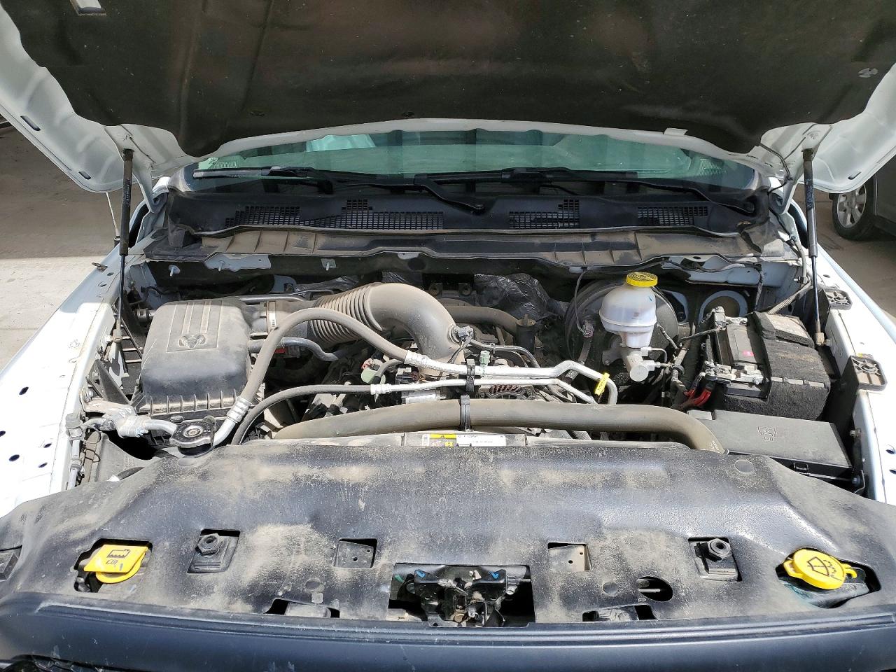 2022 RAM 1500 CLASSIC TRADESMAN photo 21