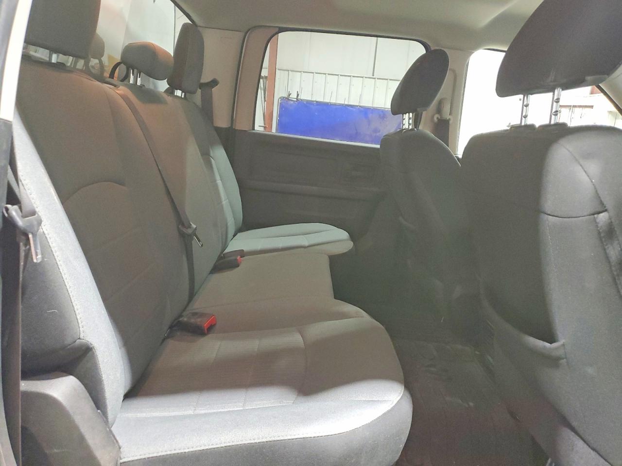 2022 RAM 1500 CLASSIC TRADESMAN photo 19