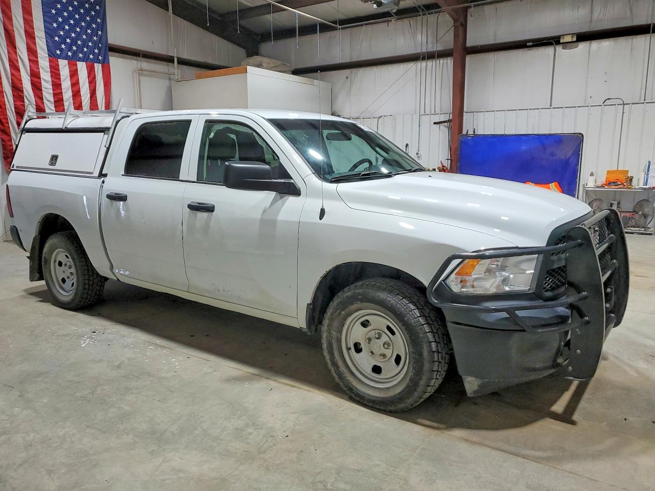 2022 RAM 1500 CLASSIC TRADESMAN photo 7