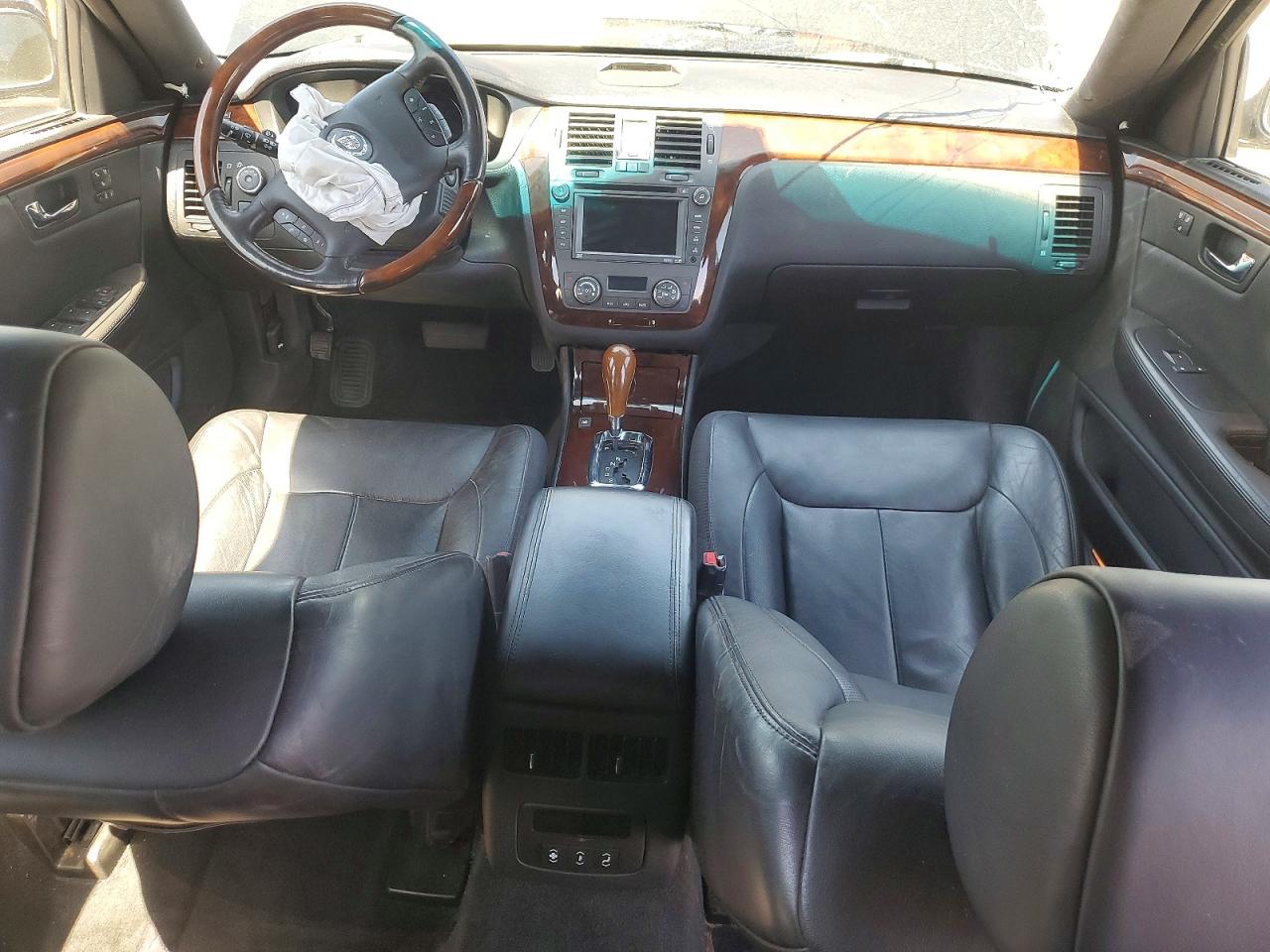2007 CADILLAC DTS photo 22