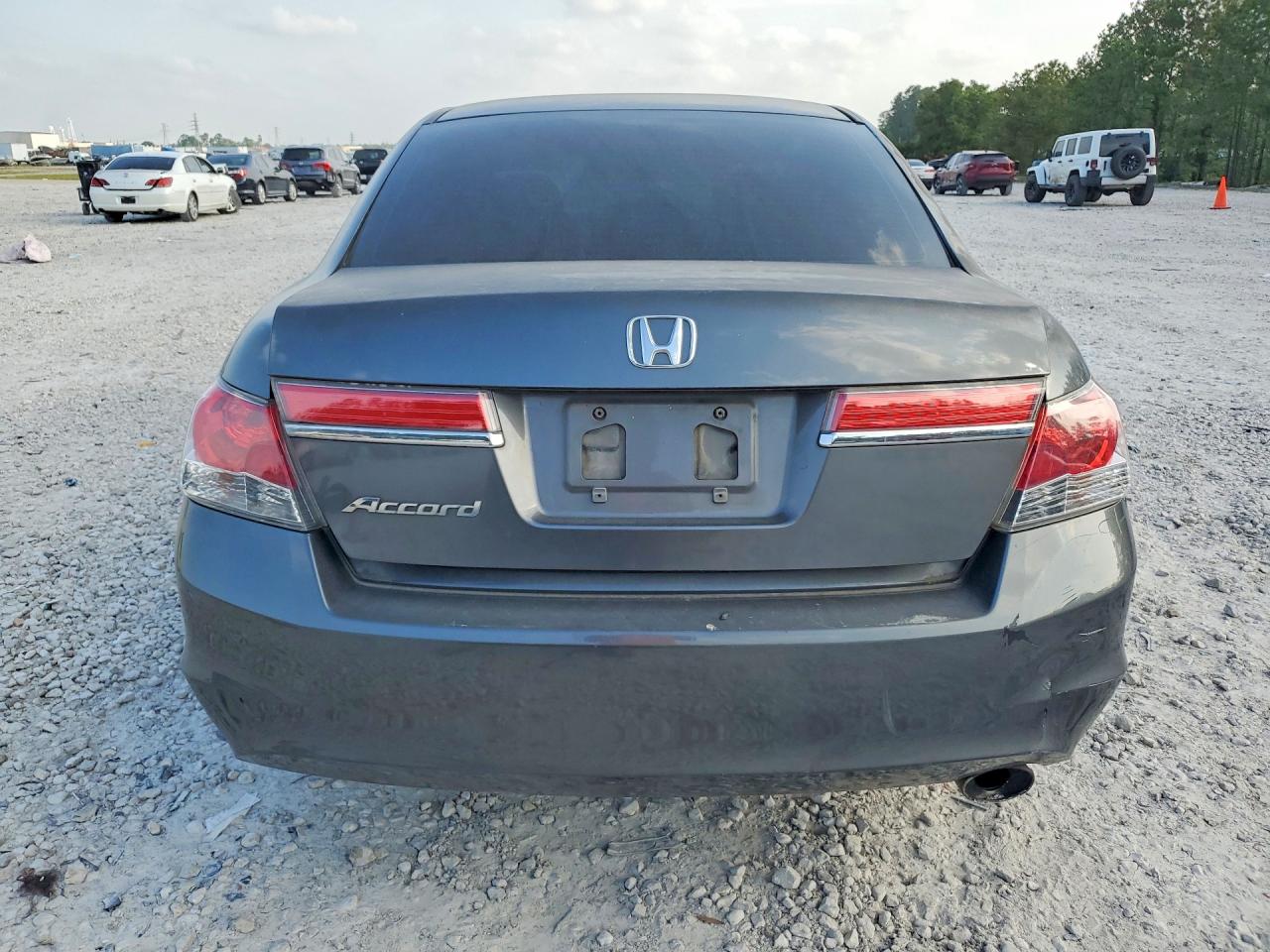 2012 HONDA ACCORD EX photo 11