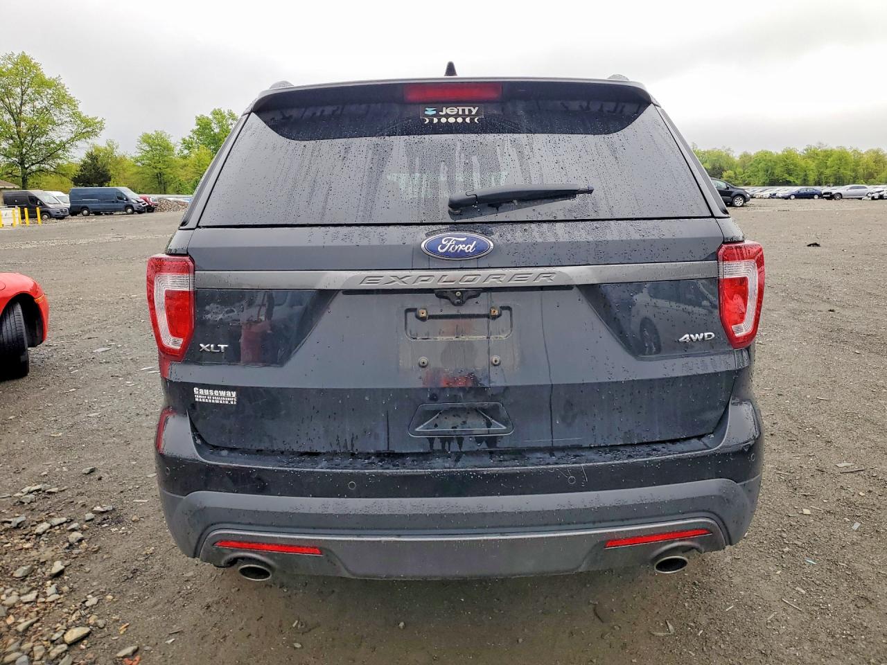 2017 FORD EXPLORER XLT photo 11