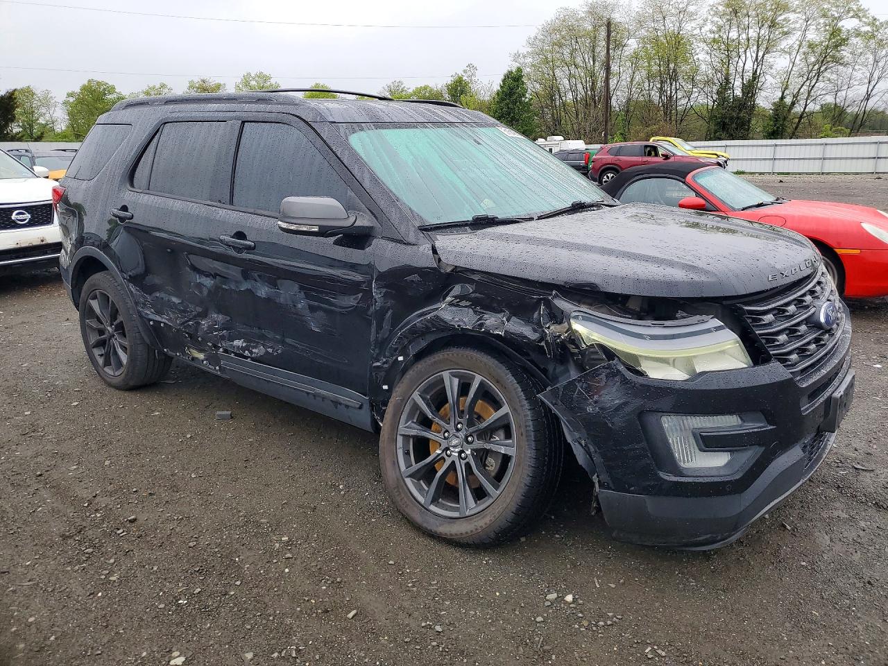 2017 FORD EXPLORER XLT photo 7