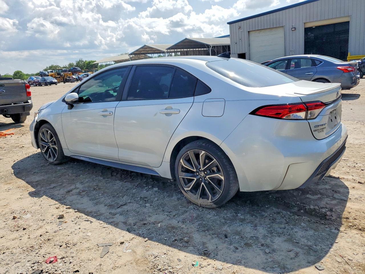 2022 TOYOTA COROLLA SE photo 4
