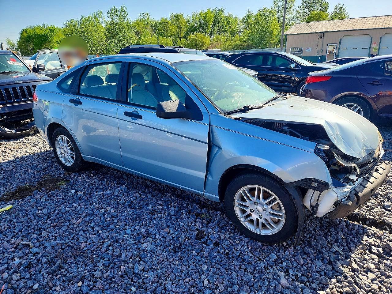 2009 FORD FOCUS SE photo 4