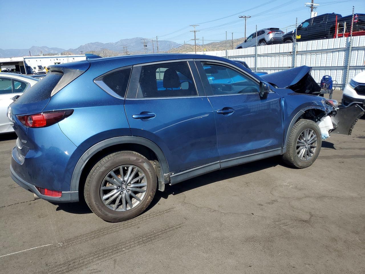 2017 MAZDA CX-5 TOURING photo 7
