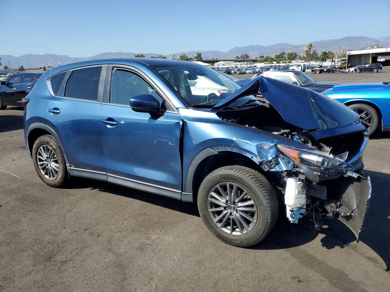 2017 MAZDA CX-5 TOURING photo 10