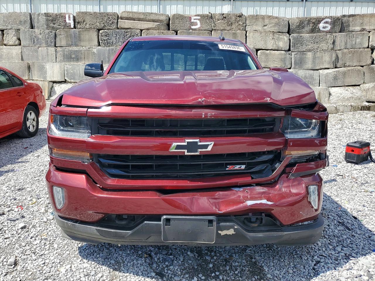 2017 CHEVROLET SILVERADO K1500 LT photo 9