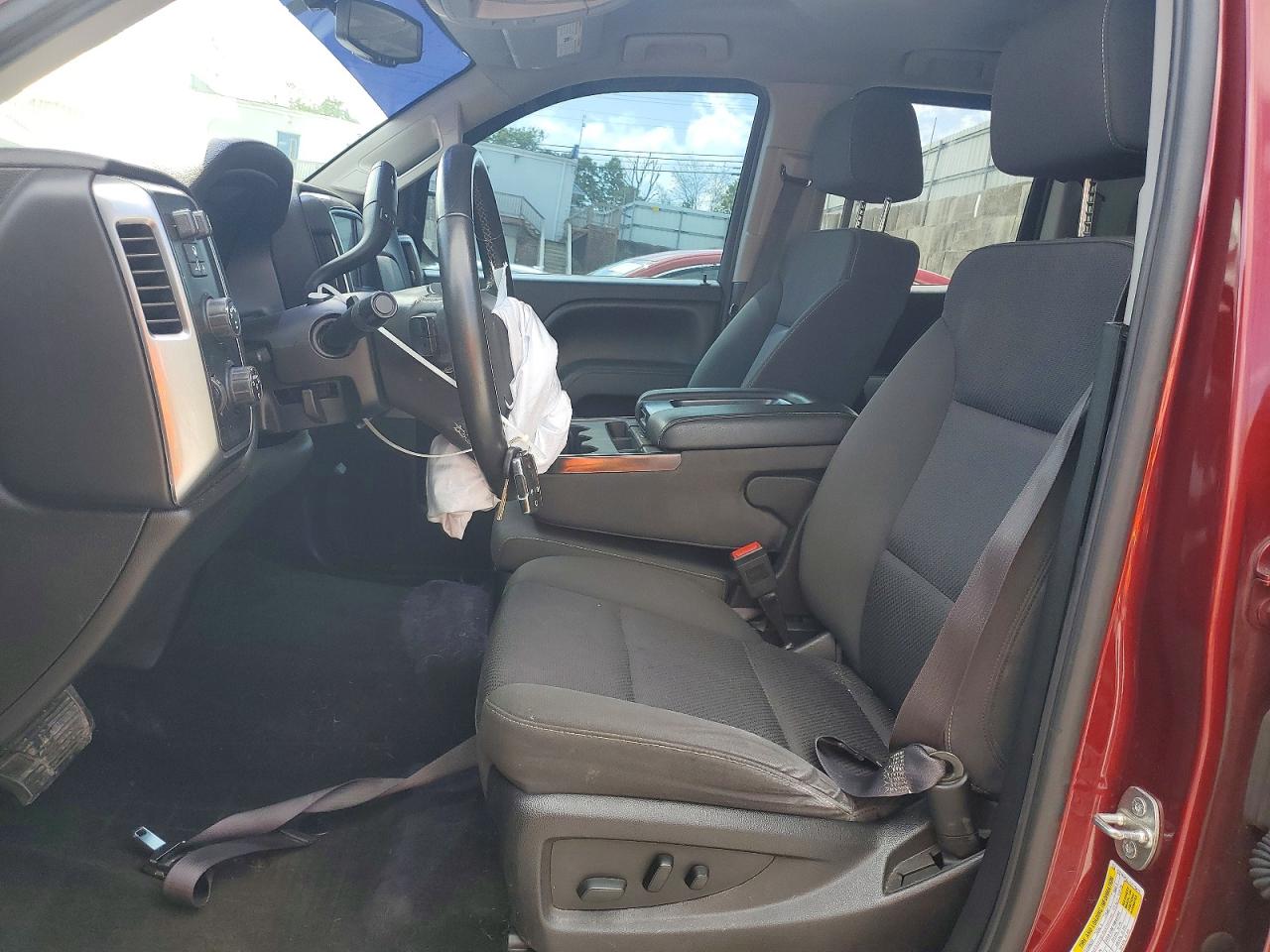 2017 CHEVROLET SILVERADO K1500 LT photo 13