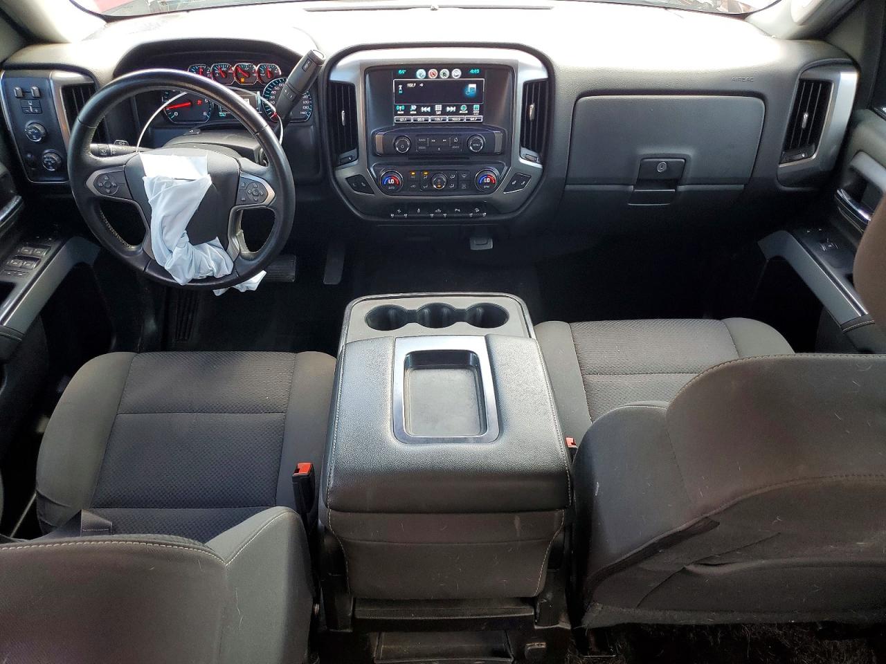 2017 CHEVROLET SILVERADO K1500 LT photo 15