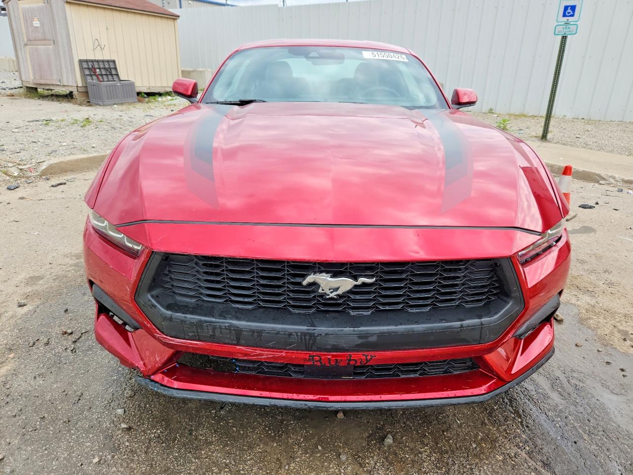 2024 FORD MUSTANG photo 9