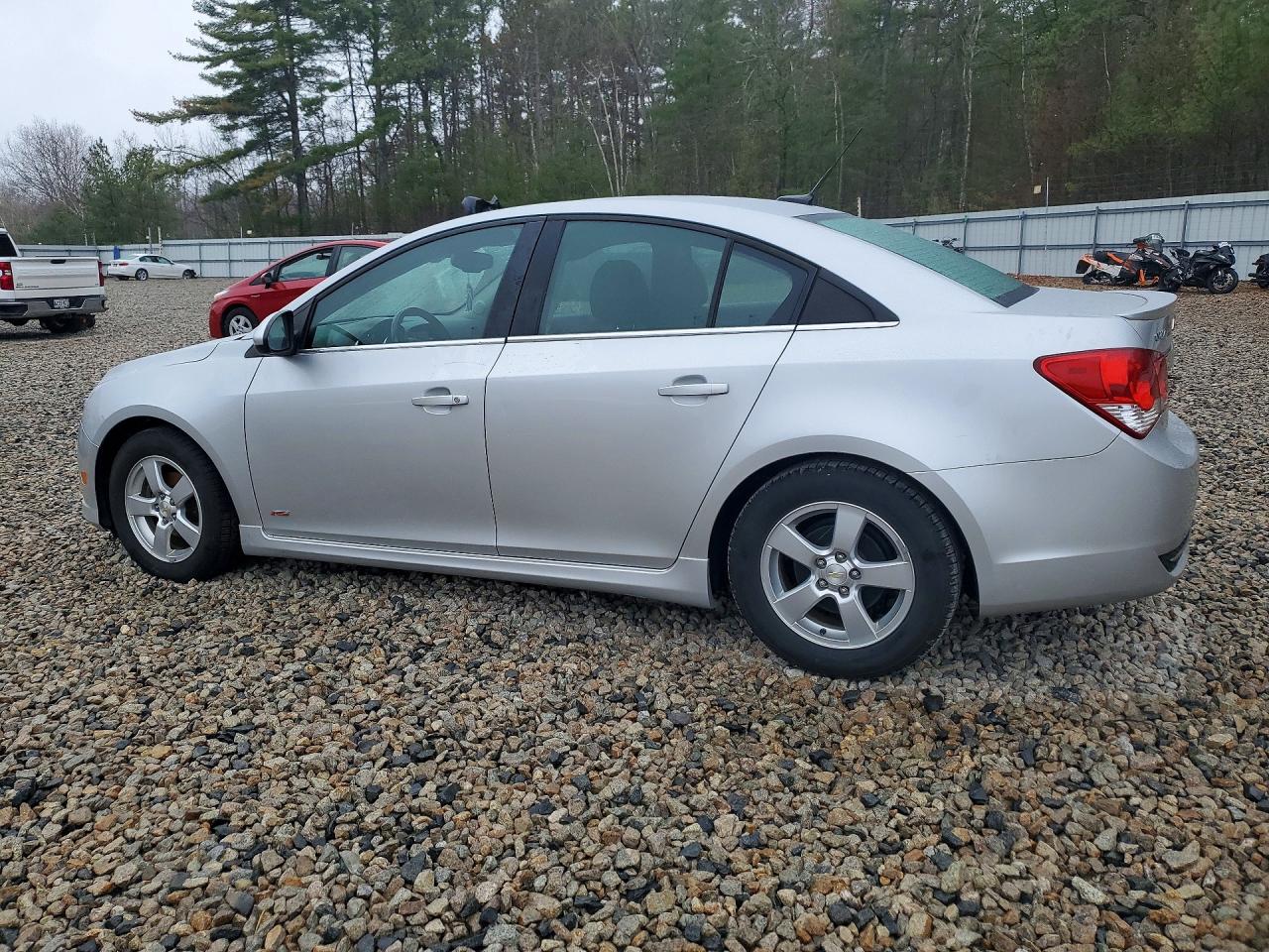2014 CHEVROLET CRUZE LT photo 3