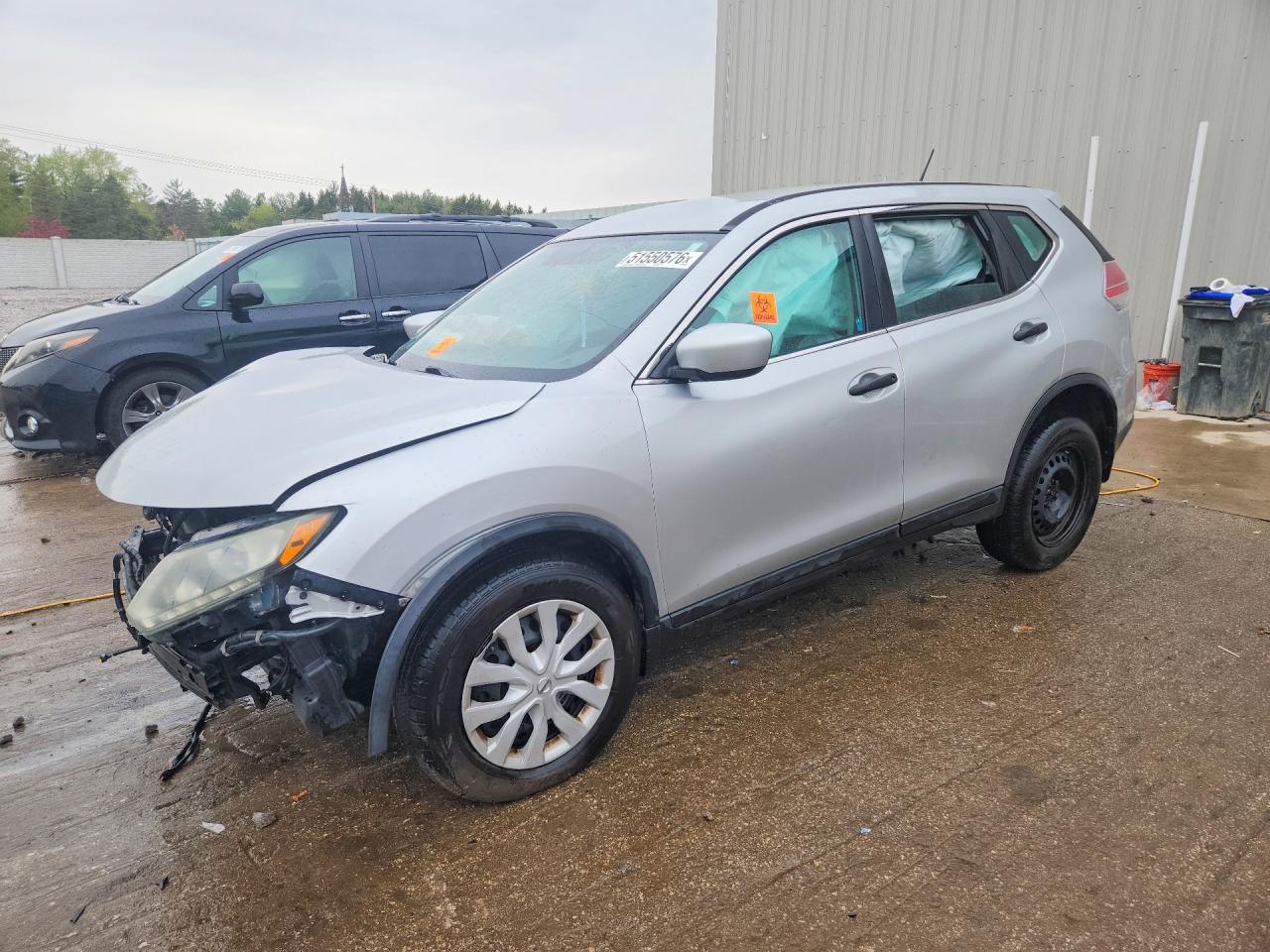 2016 NISSAN ROGUE