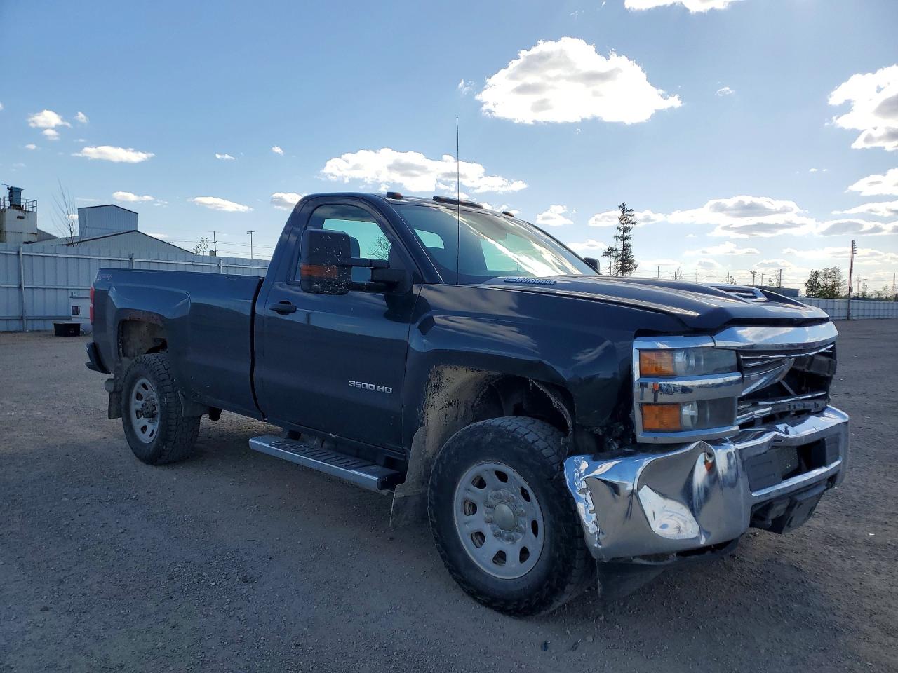 2017 CHEVROLET SILVERADO K3500 photo 7