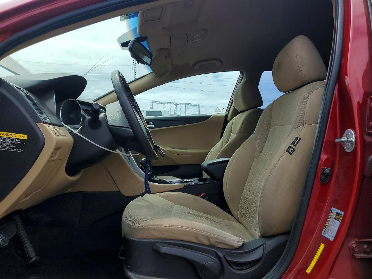 2012 HYUNDAI SONATA GLS photo 19