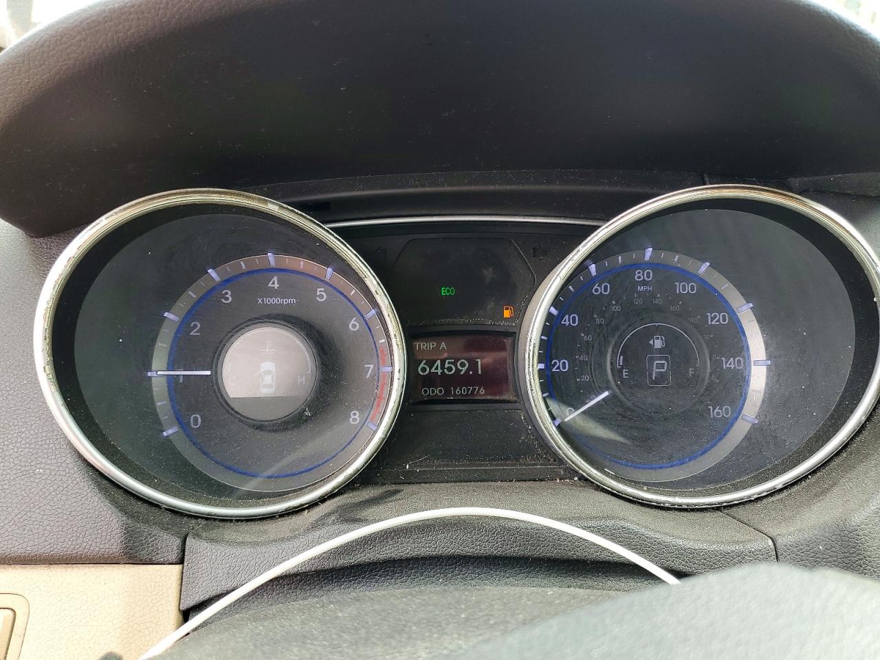 2012 HYUNDAI SONATA GLS photo 25