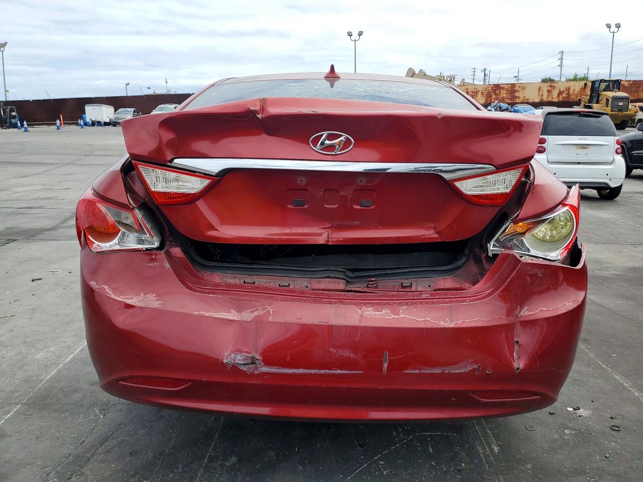2012 HYUNDAI SONATA GLS photo 16