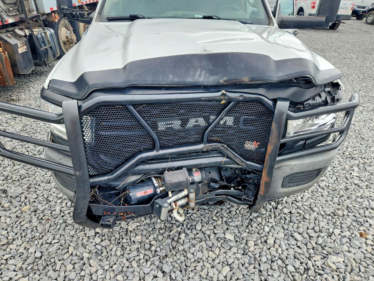 2019 RAM 3500 TRADESMAN photo 21