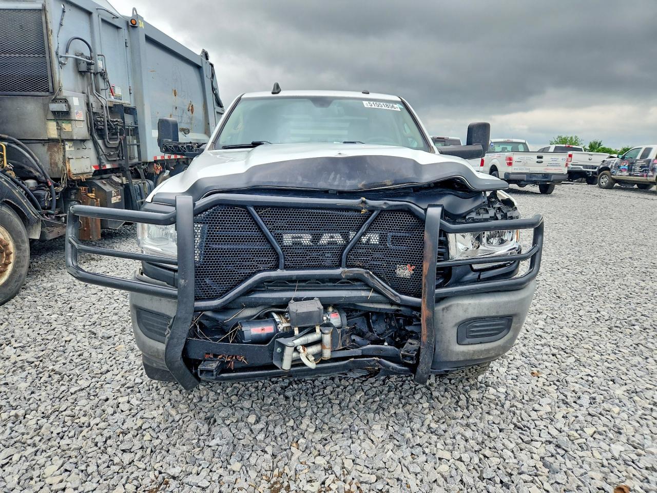 2019 RAM 3500 TRADESMAN photo 9