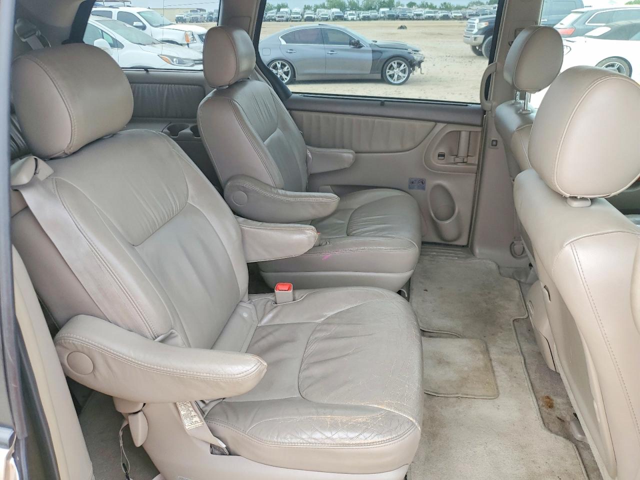 2008 TOYOTA SIENNA XLE LIMITED photo 11