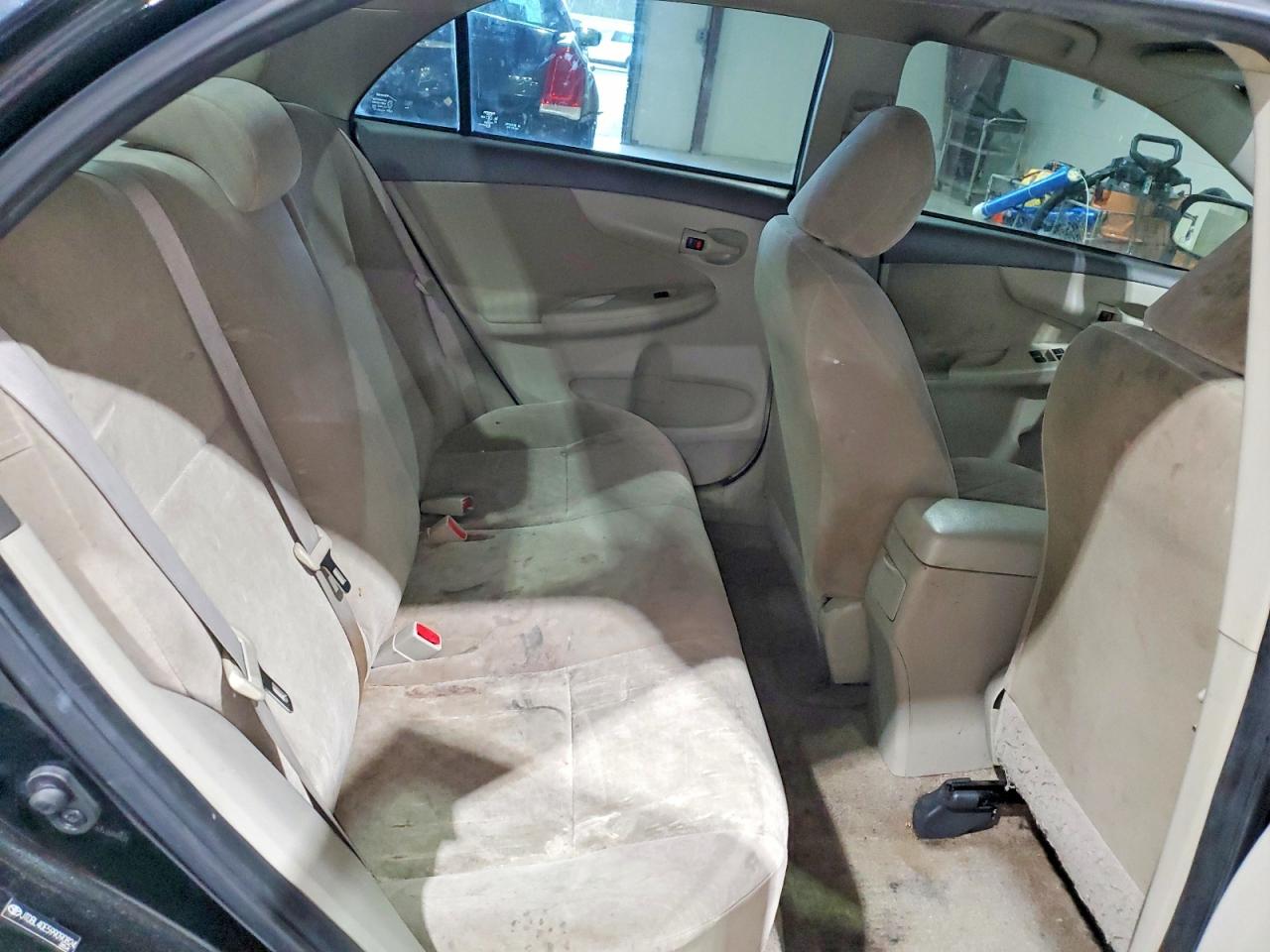 2009 TOYOTA COROLLA LE photo 28