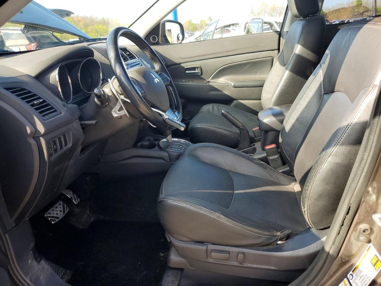 2017 MITSUBISHI OUTLANDER SPORT SEL photo 13