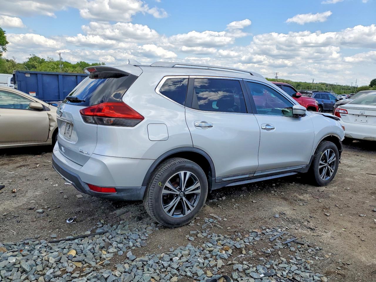 2018 NISSAN ROGUE SL photo 7