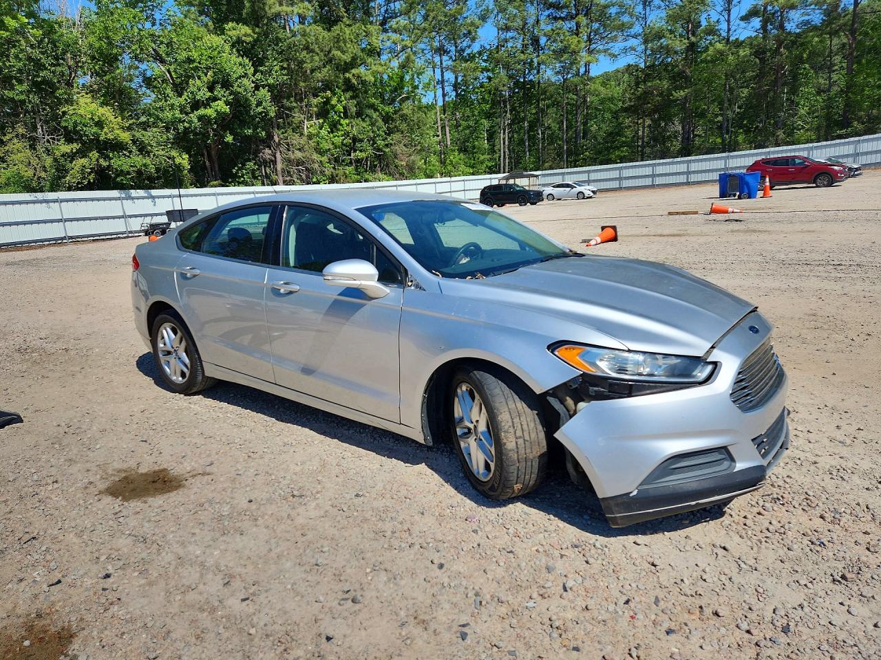 2013 FORD FUSION SE photo 4