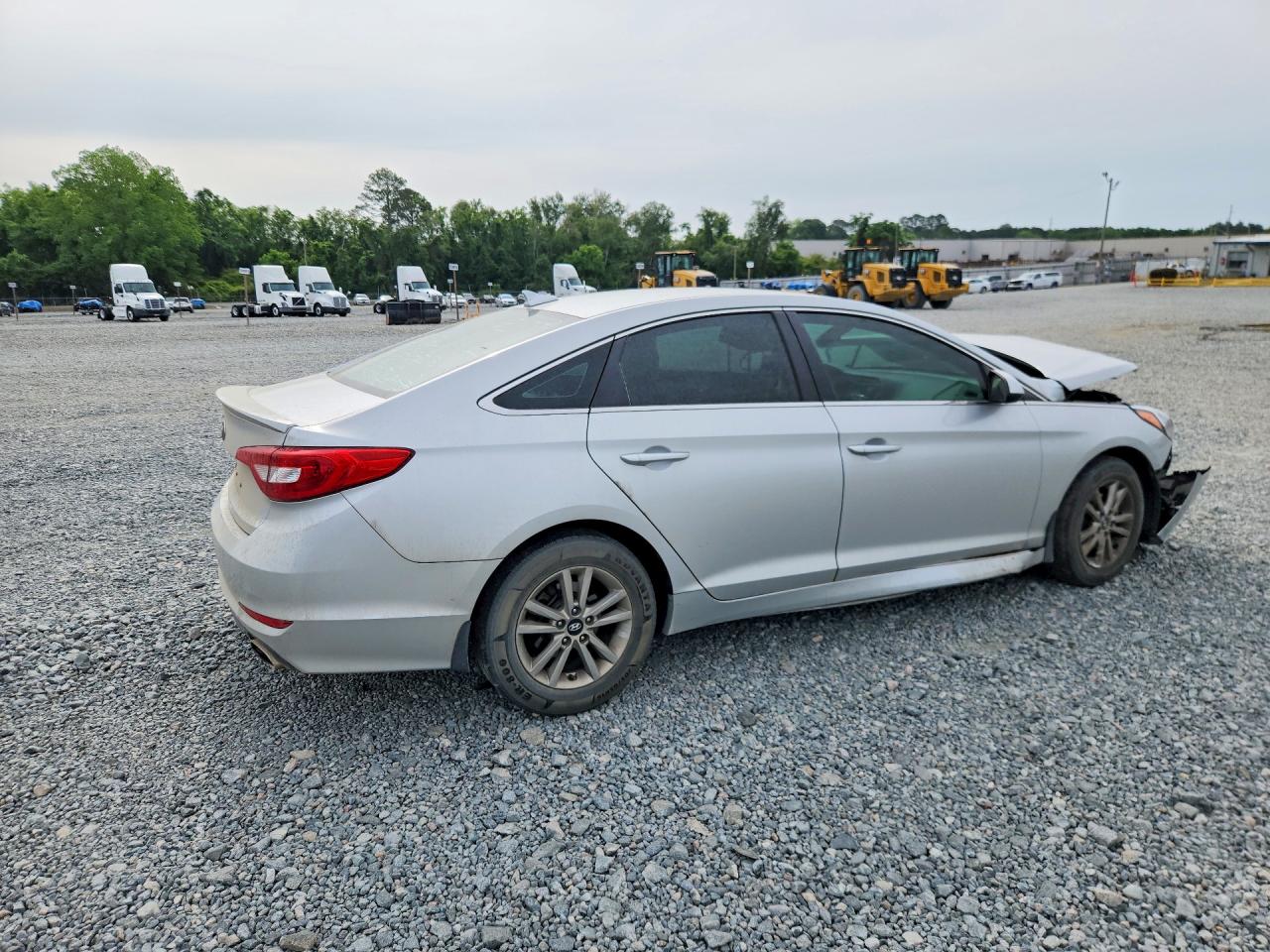 2015 HYUNDAI SONATA SE photo 7