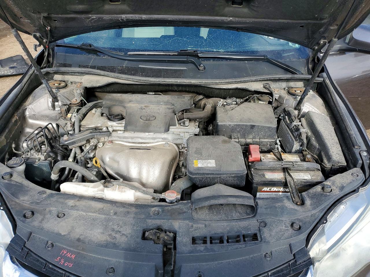2016 TOYOTA CAMRY LE photo 21