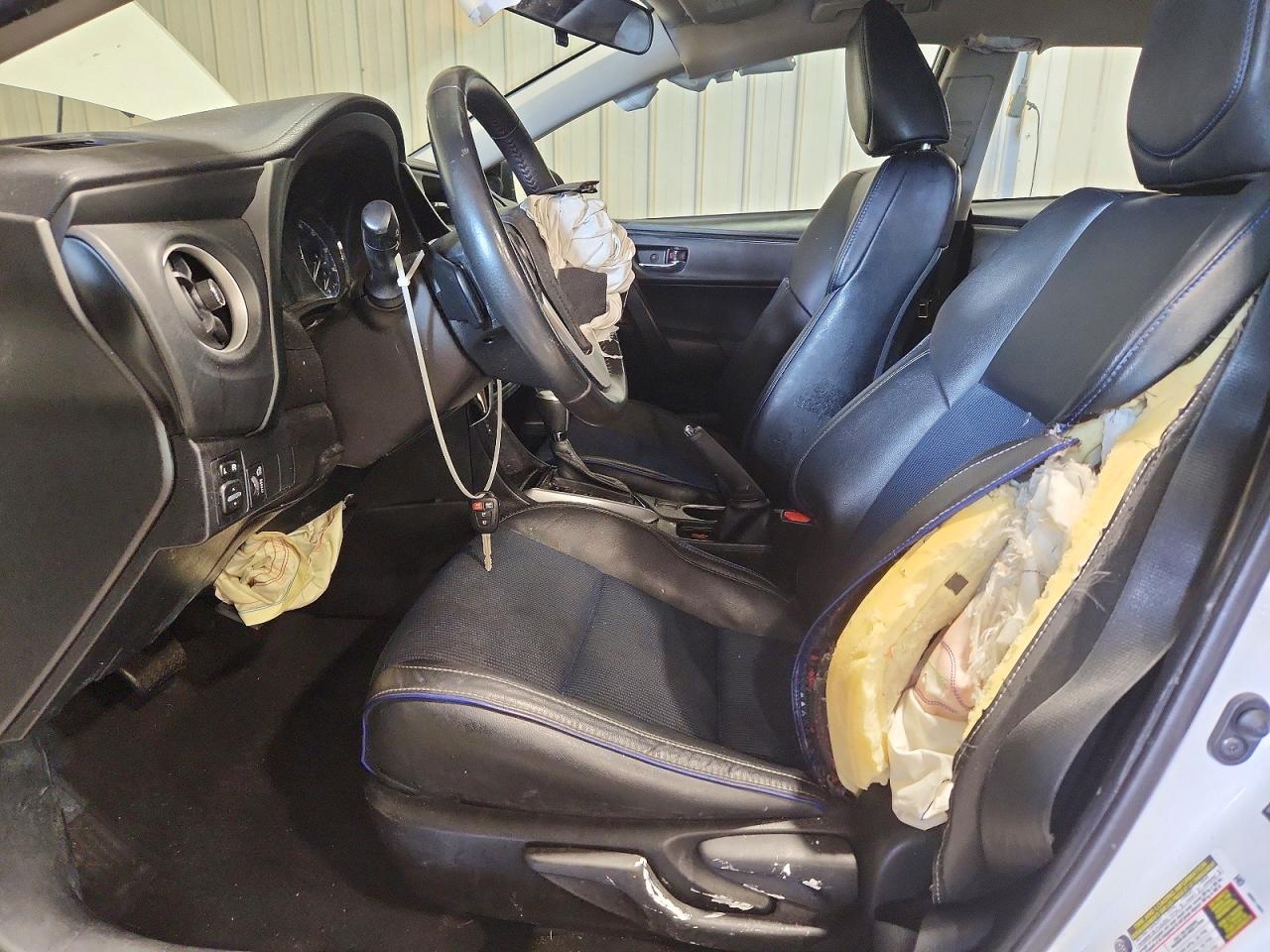 2018 TOYOTA COROLLA SE photo 13