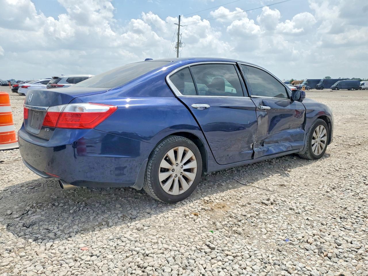 2013 HONDA ACCORD EXL photo 5
