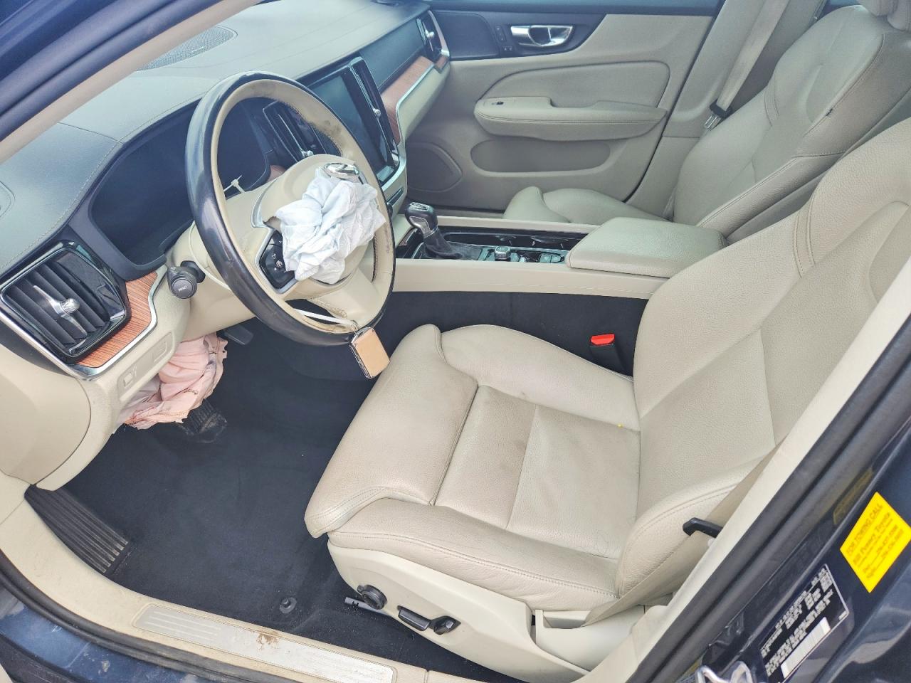 2019 VOLVO S60 T6 INSCRIPTION photo 25