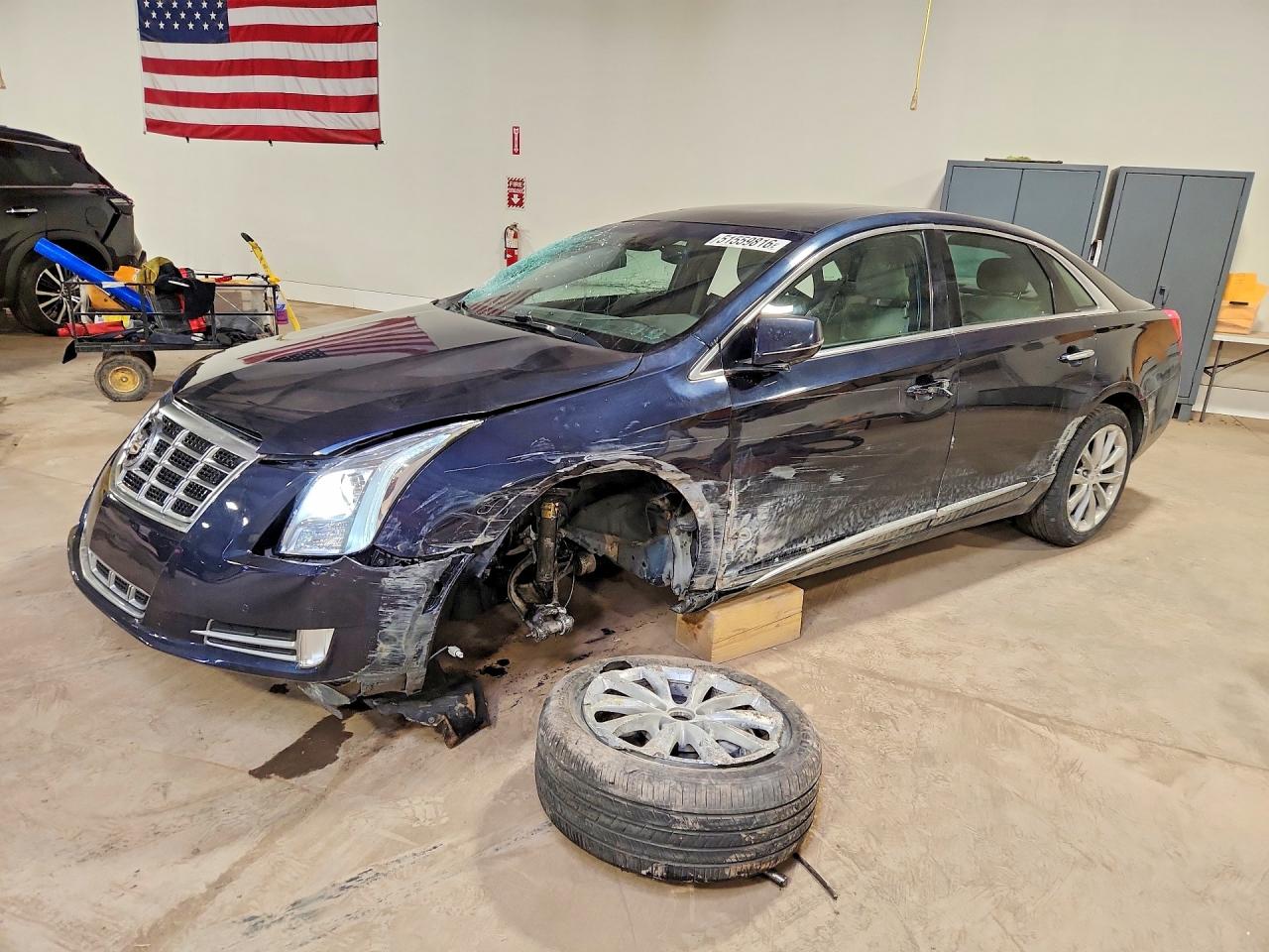 2013 CADILLAC XTS