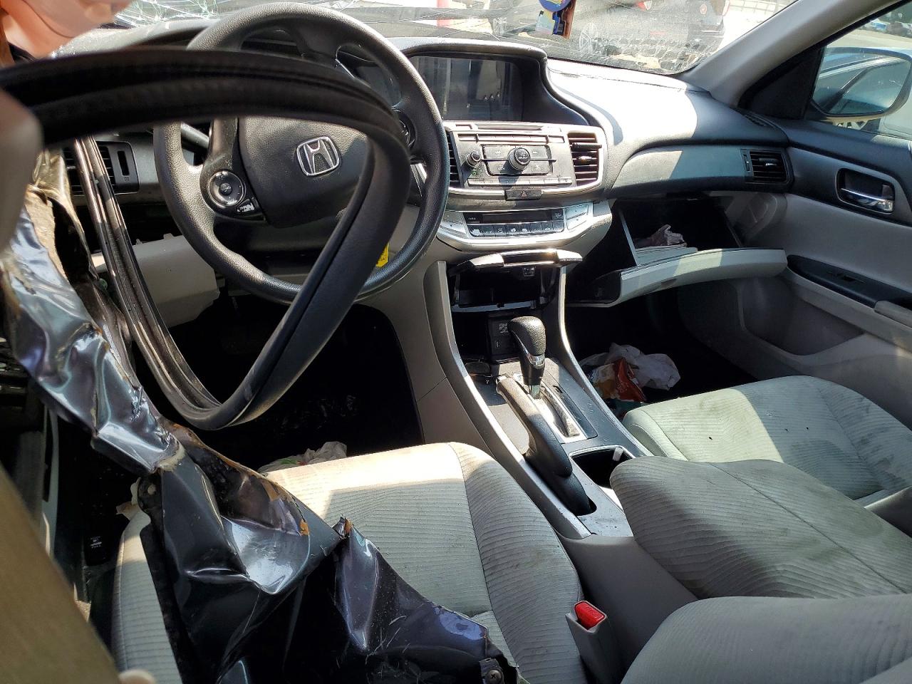 2014 HONDA ACCORD LX photo 22