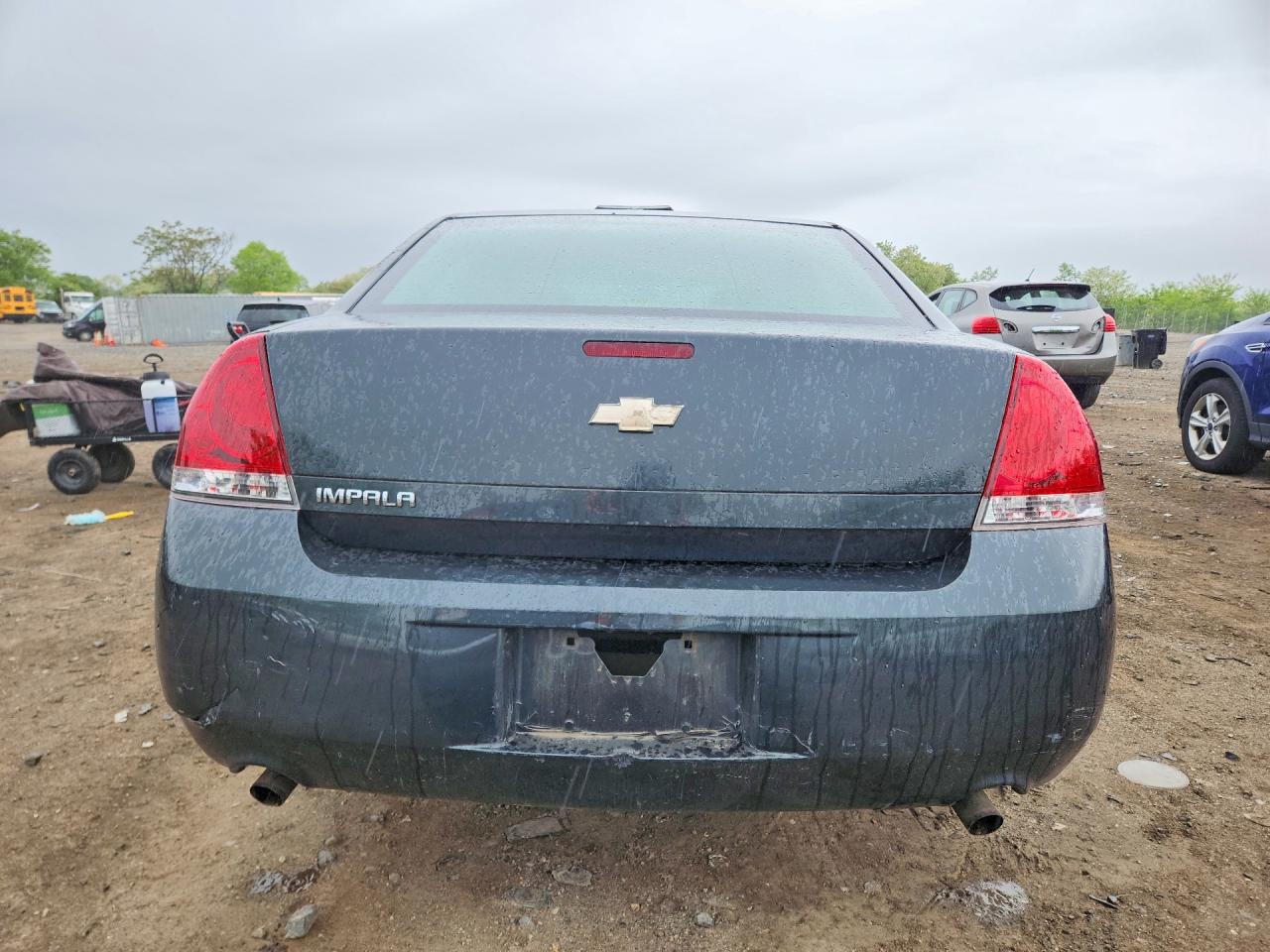 2013 CHEVROLET IMPALA LS photo 16