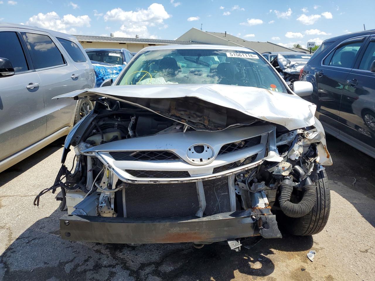 2011 TOYOTA COROLLA LE photo 13