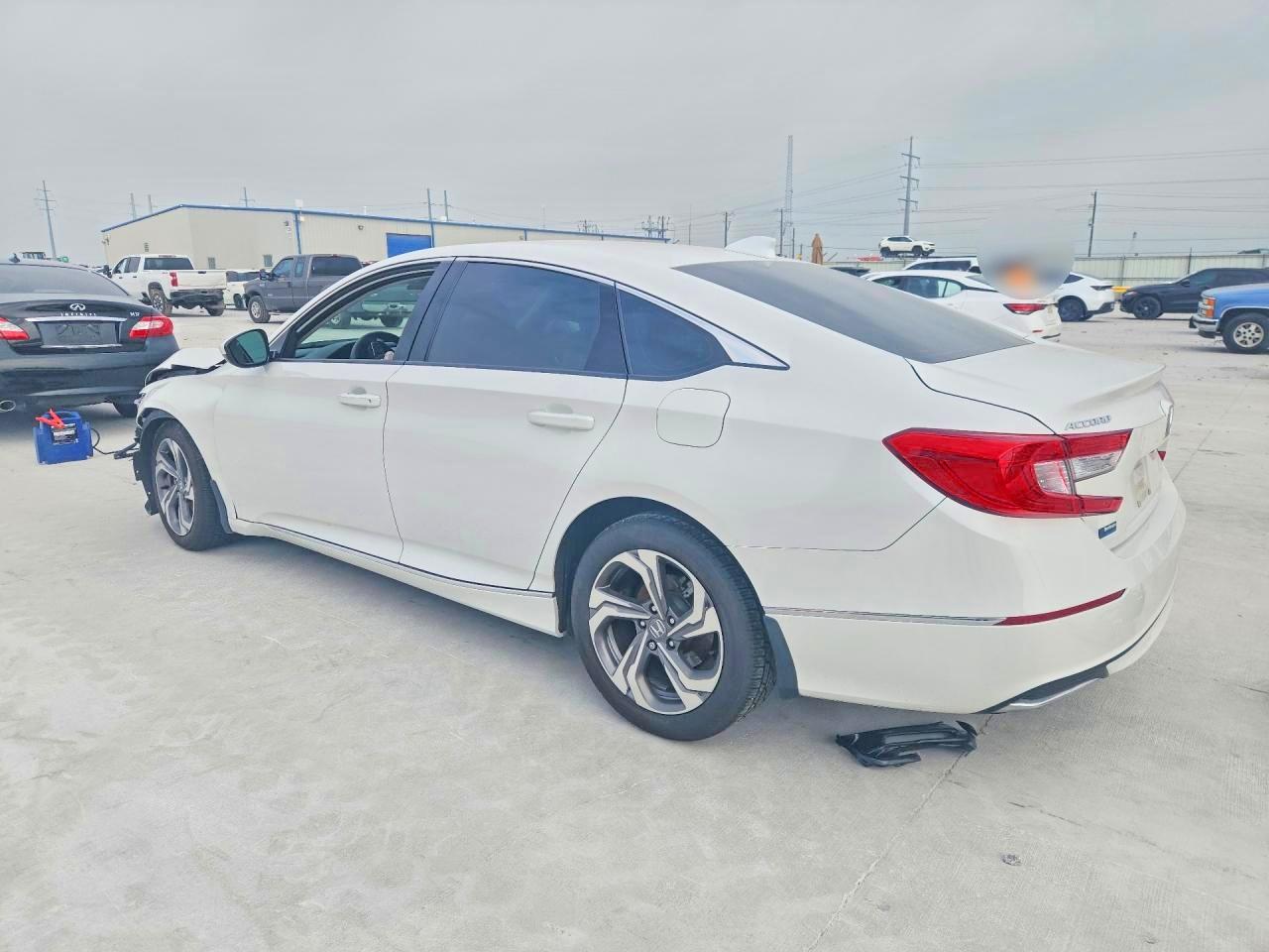 2020 HONDA ACCORD EX photo 4