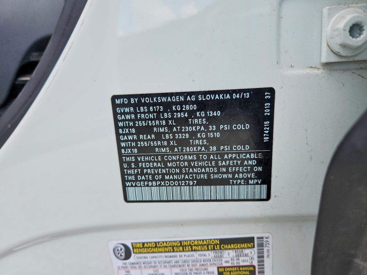 2013 VOLKSWAGEN TOUAREG V6 photo 25