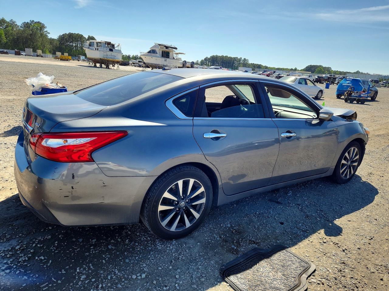 2016 NISSAN ALTIMA 2.5 SV photo 5