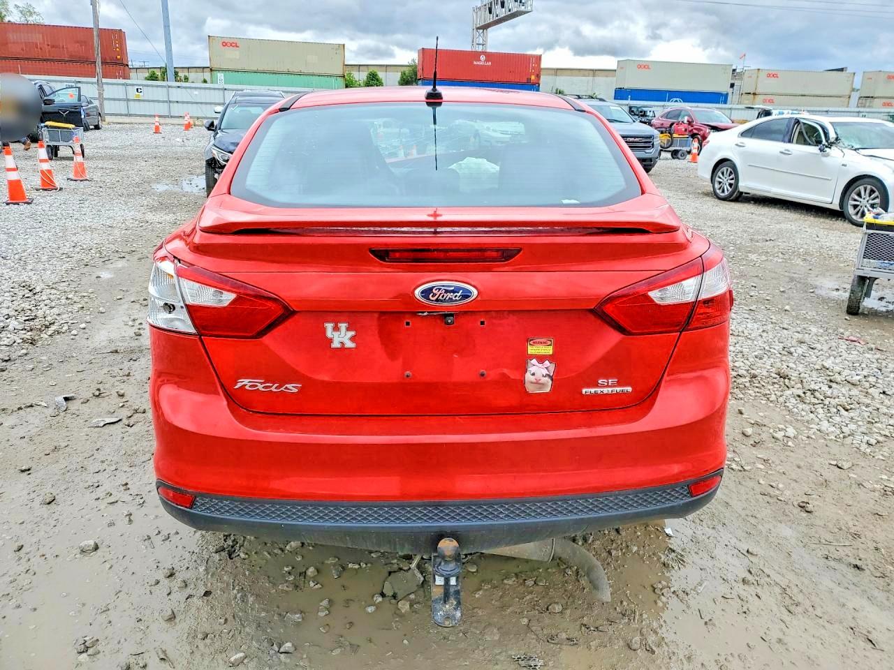 2014 FORD FOCUS SE photo 16