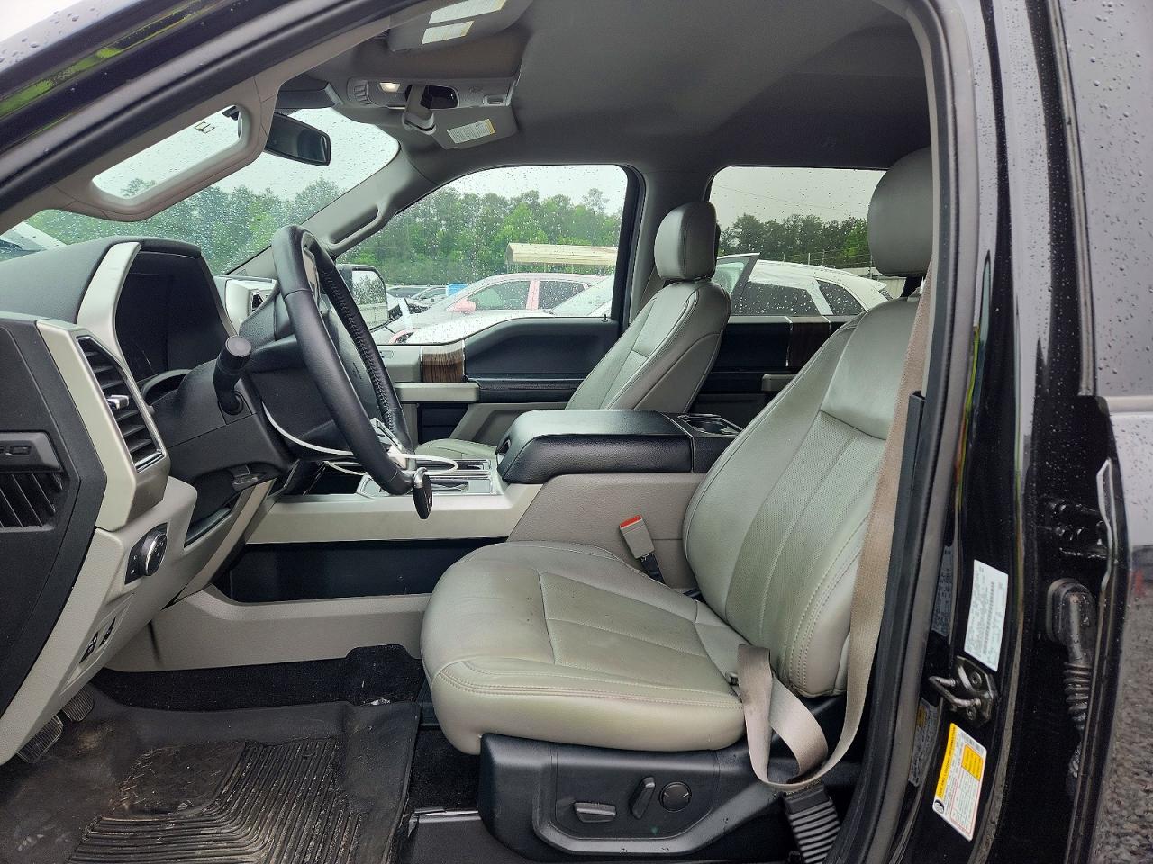 2020 FORD F150 SUPERCREW photo 13
