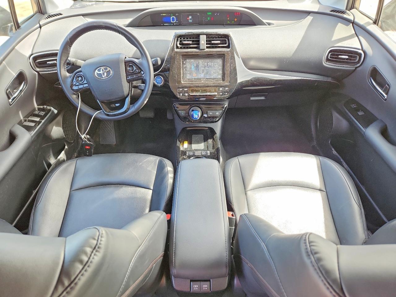 2019 TOYOTA PRIUS XLE photo 15