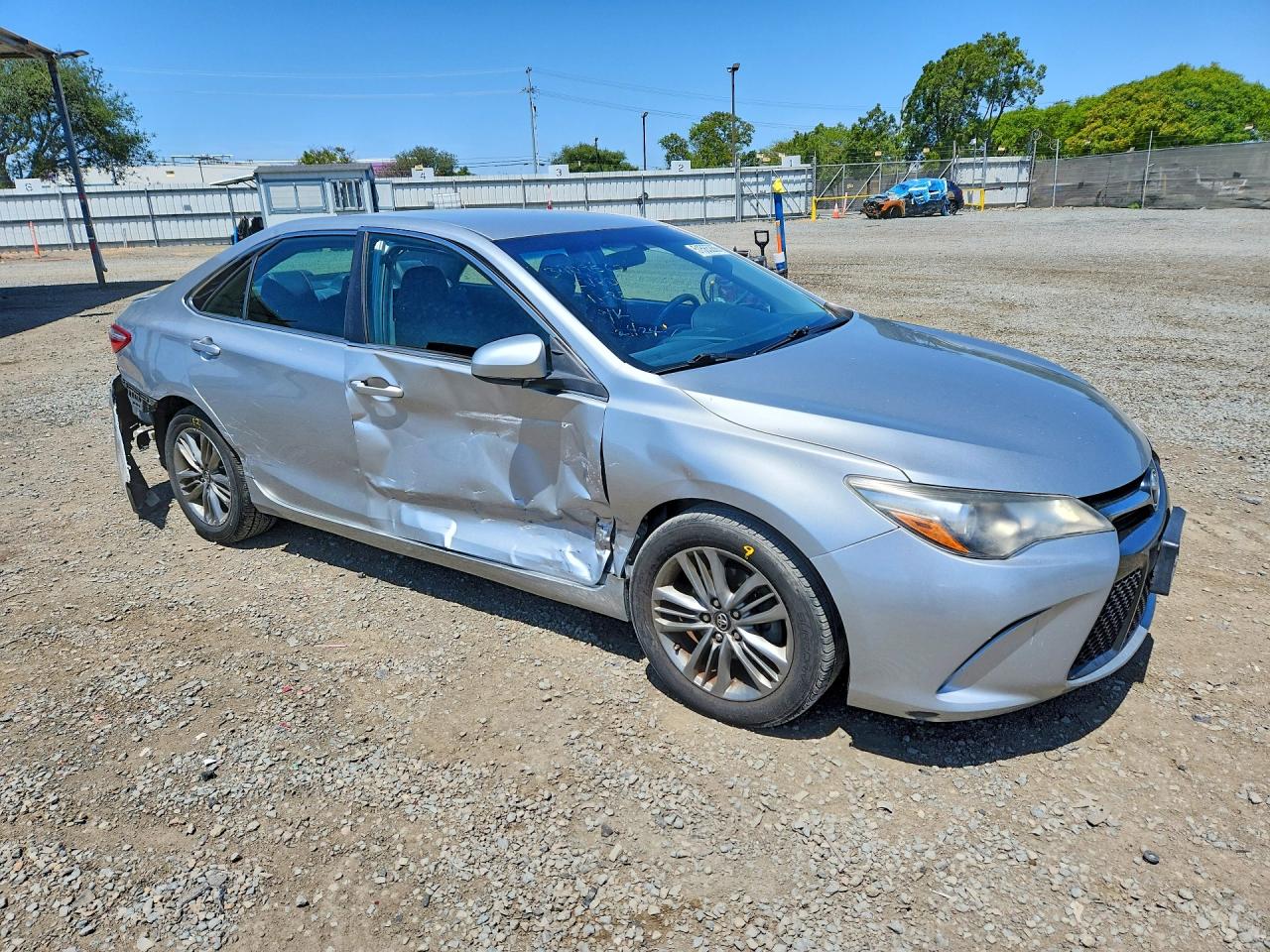 2017 TOYOTA CAMRY SE photo 7