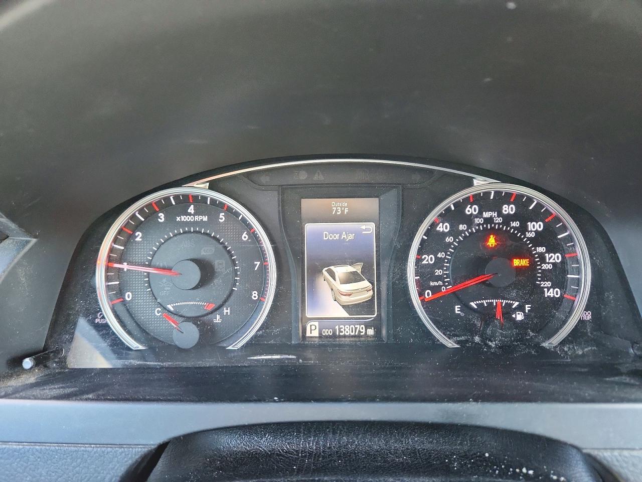 2017 TOYOTA CAMRY SE photo 17