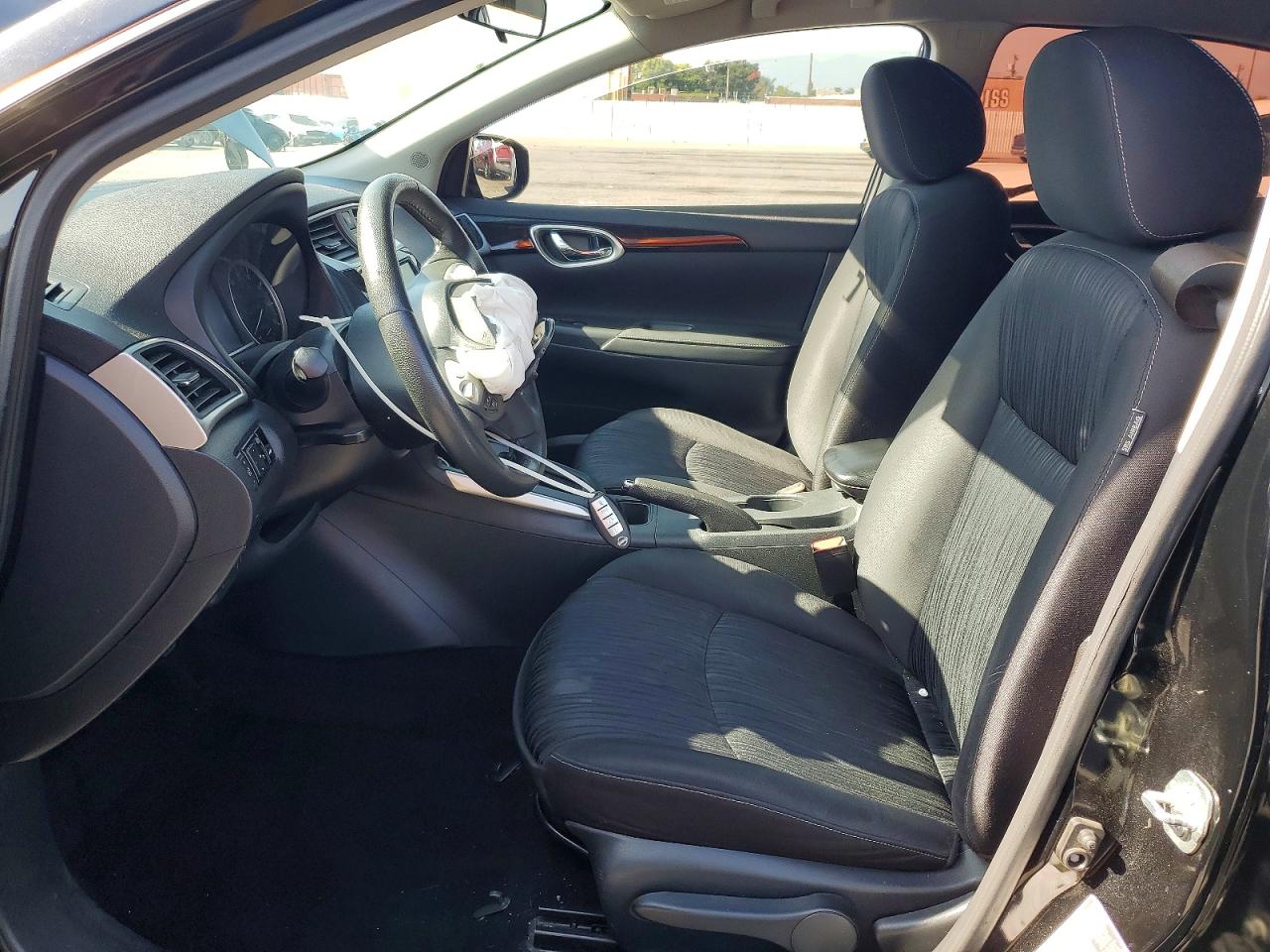 2019 NISSAN SENTRA SV photo 19