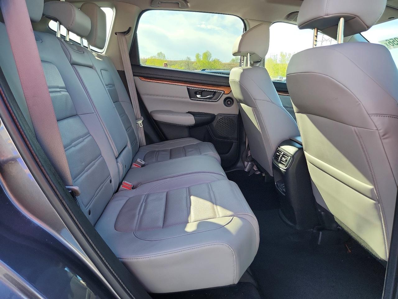 2017 HONDA CR-V EXL photo 31